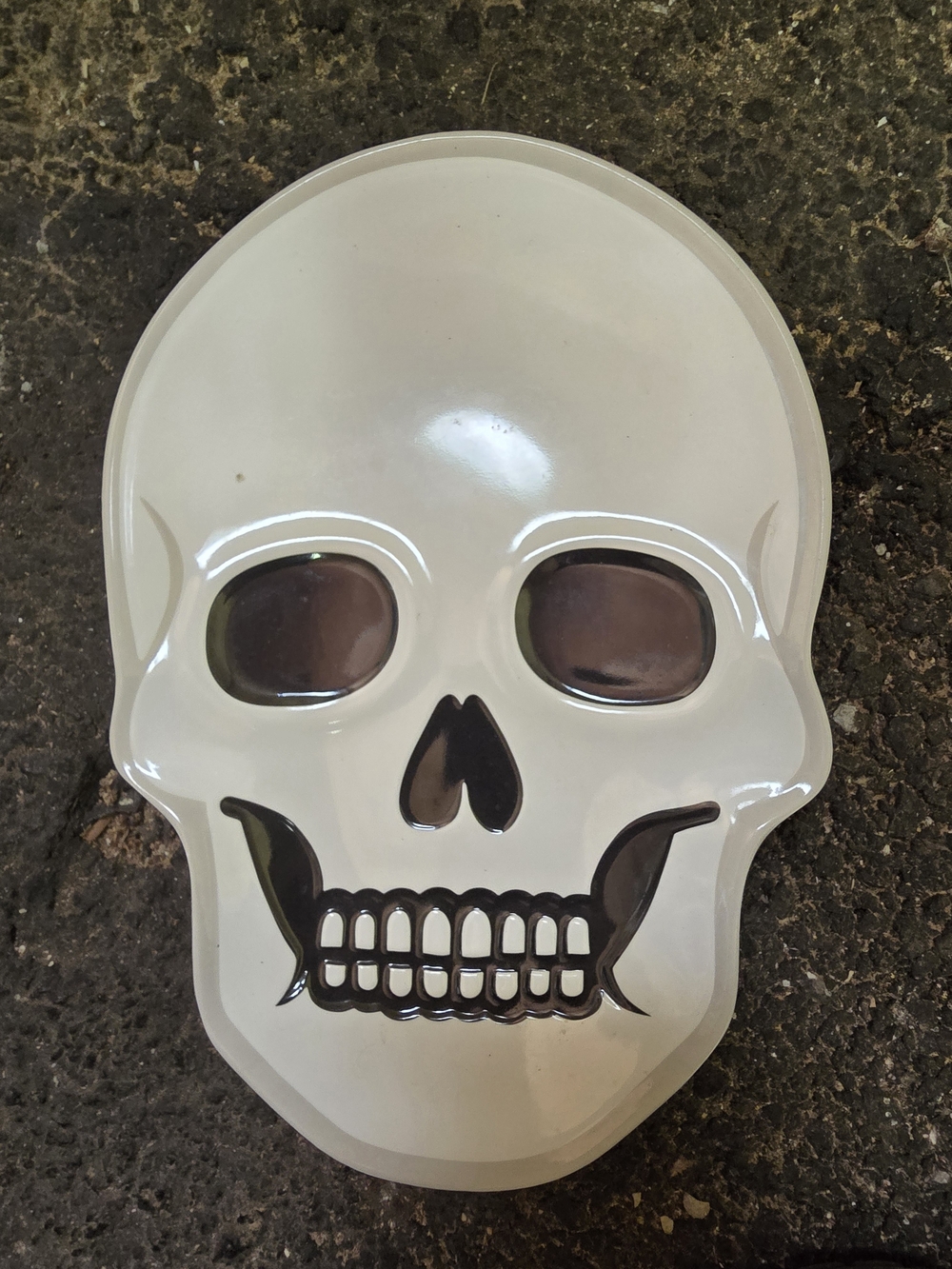 Skull Shaped Serving Platter in White with Black Detail